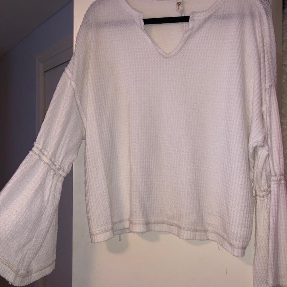 Worn once off white light sweater!!